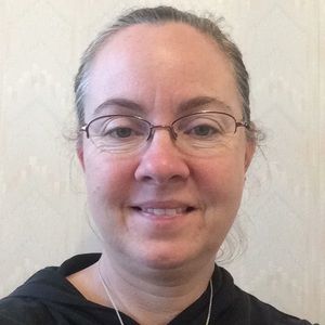 Meet your Posher, Suzanne